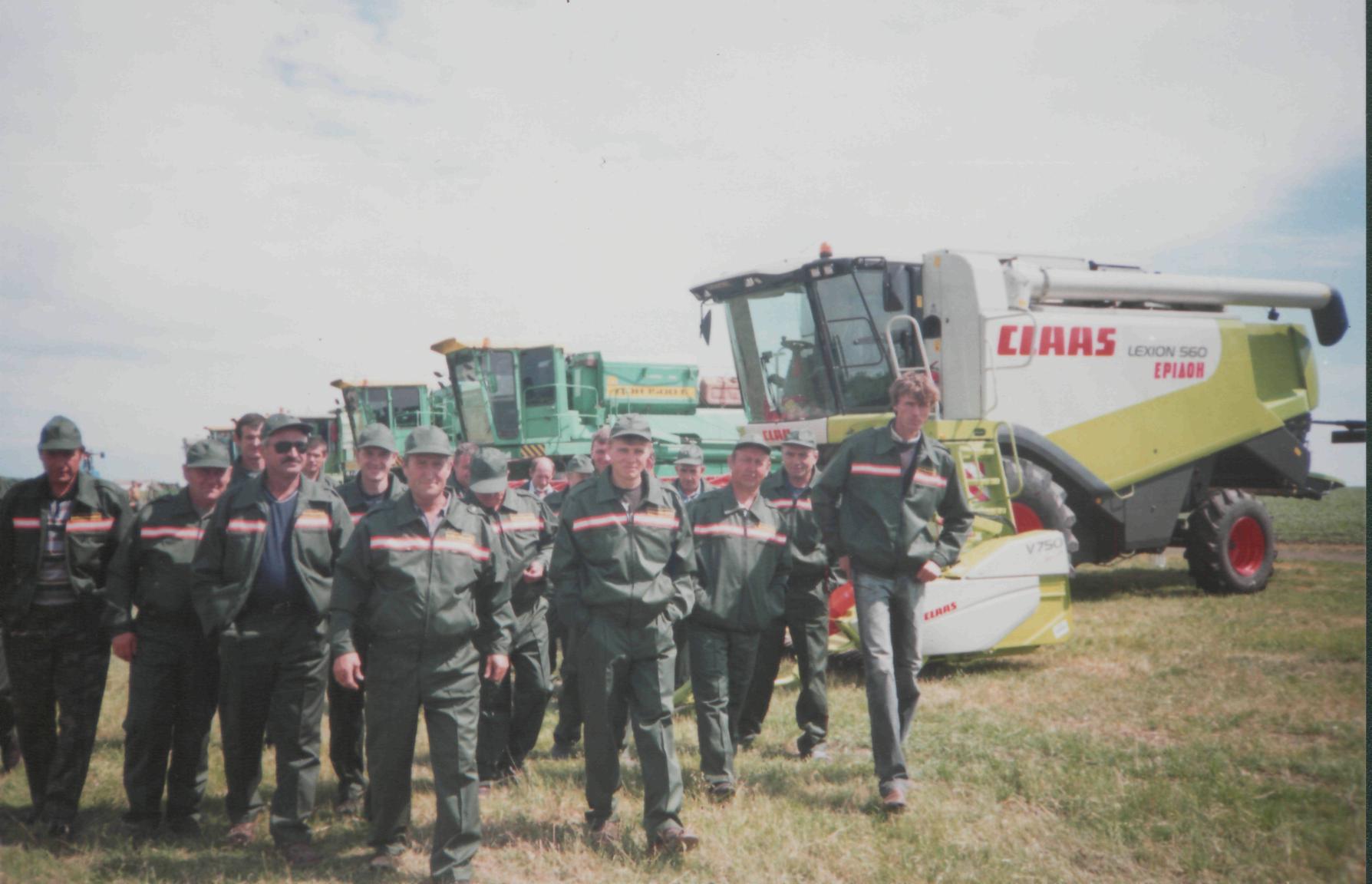 Голова Братської районної організації Народної Партії, Олександр Казарін: „На вівтар високого врожаю покладено зусилля наших хліборобів