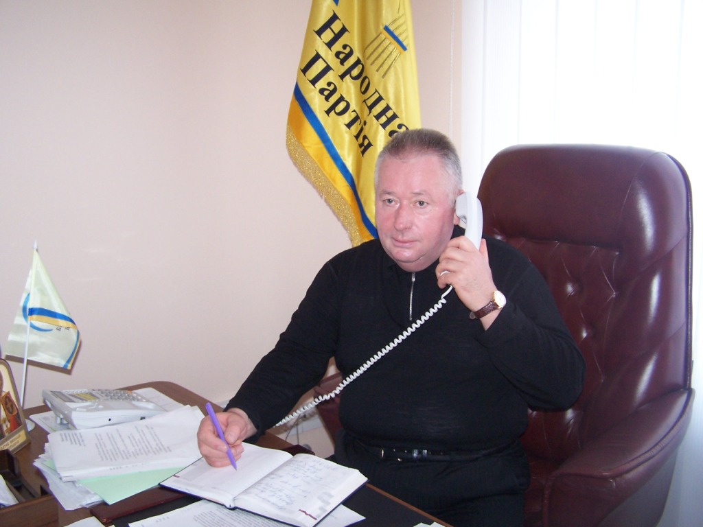 Народники не ділять людські проблеми на важливі і такі, що можна проігнорувати