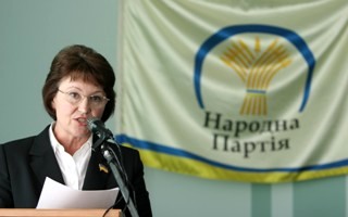 Чернігівщина: Підвищують ціни не аптеки…