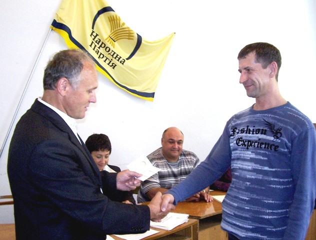 В Павлограде народники избрали нового председателя районной организации