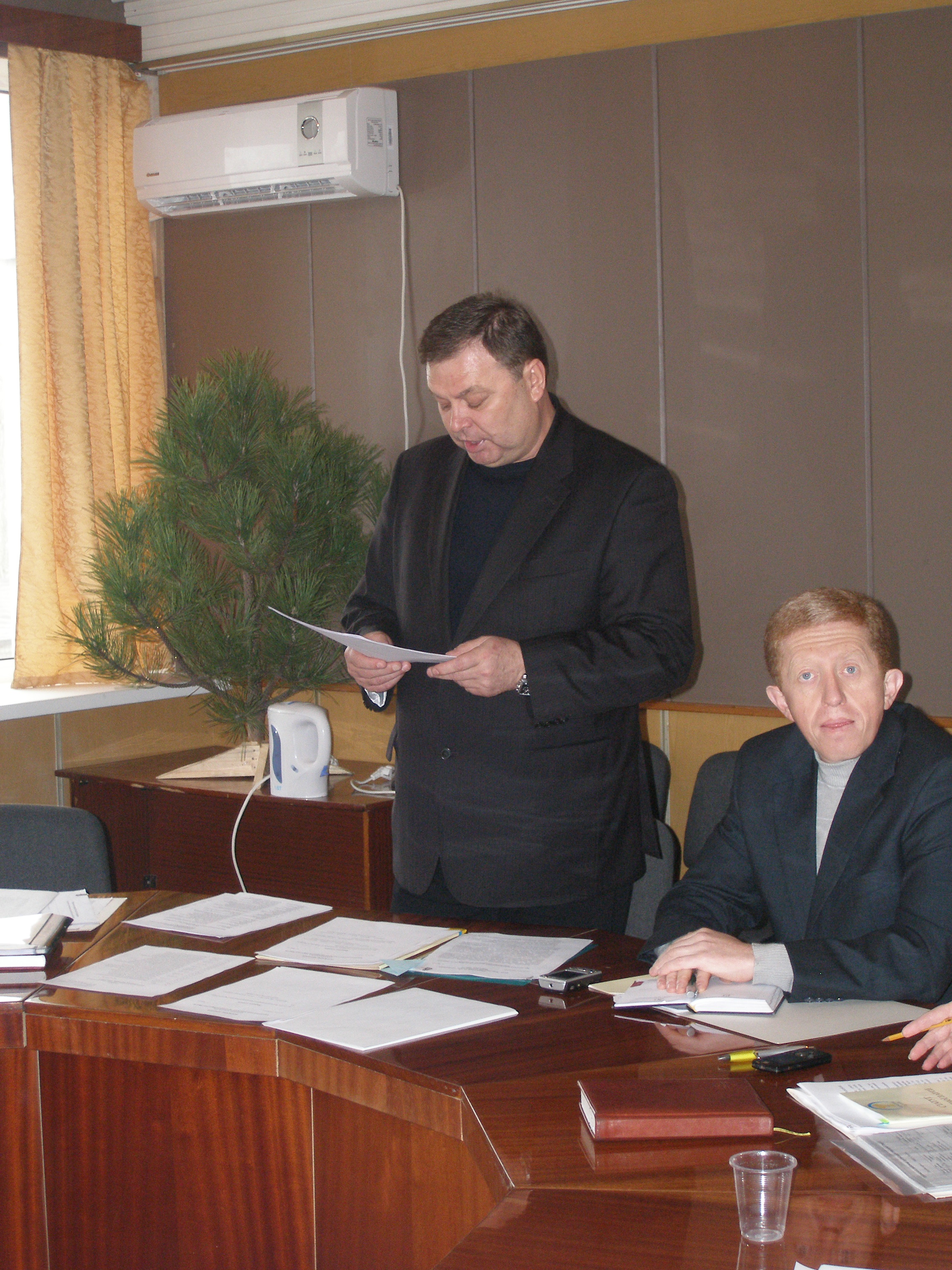 Народна Партія взялася за чистку рядів