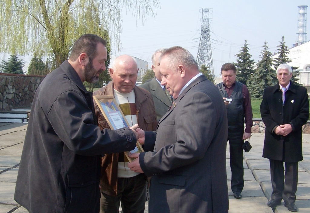 «Летить лелека над Чорнобилем - нікому діток не несе…» (Ліна Костенко)