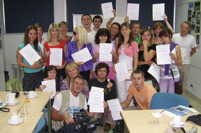 Європейський смак, або мед такого кольору – не буває...