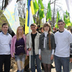 «Ми за здорову націю! За здорову молодь!»